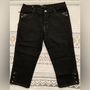 Barrinieva Jeans Capris - Size fits 16